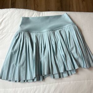 ALO YOGA tennis skirt